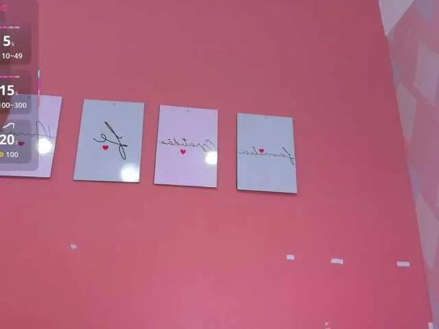 friendsmom on BongaCams