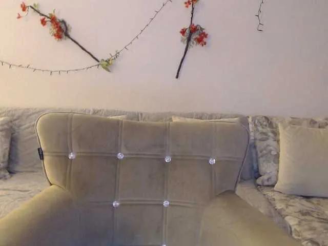 goodSnowQueen on BongaCams