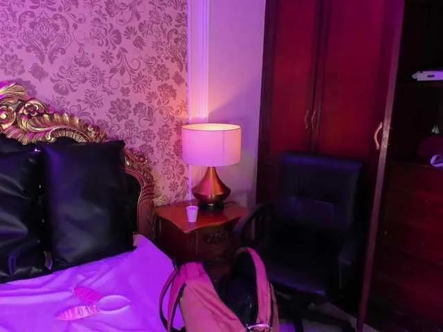 HatsaJones on BongaCams