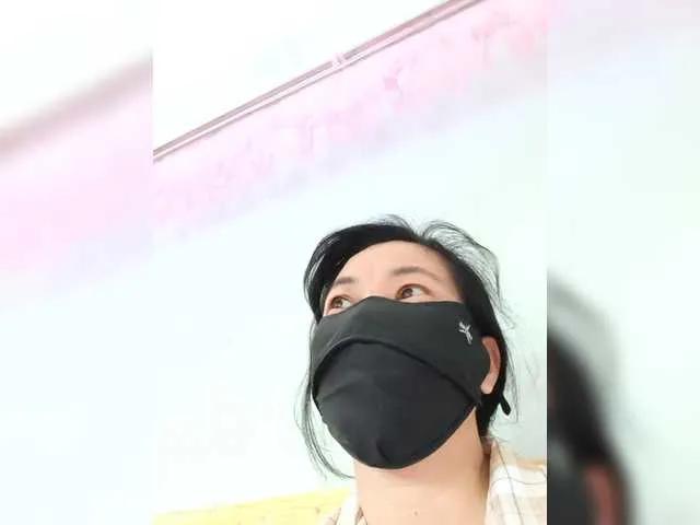 Hill6969 on BongaCams