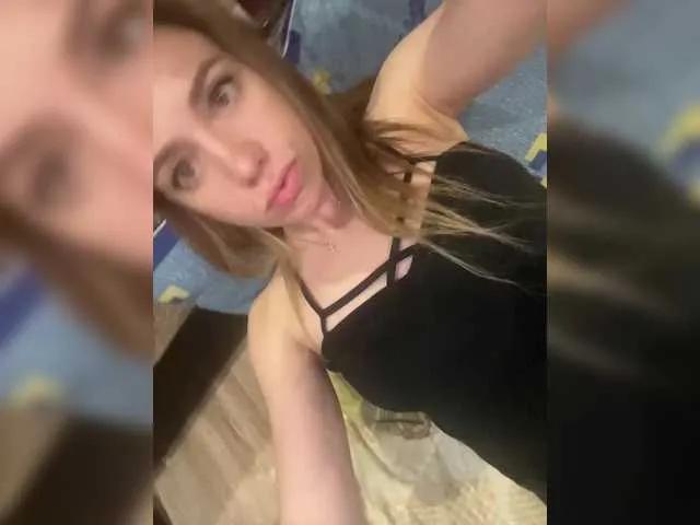 Hmura24 on BongaCams