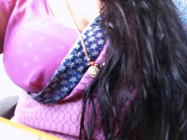 hotpavitra on BongaCams