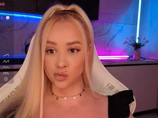 In-your-fucking-mind on BongaCams