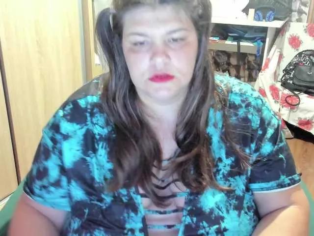 Ionysexylips69 on BongaCams