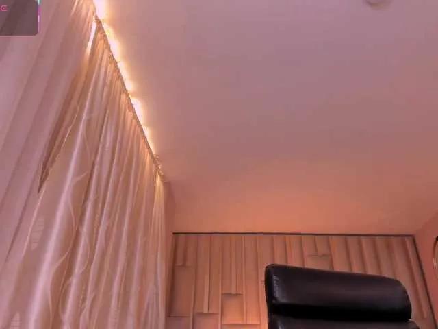 IsabellaMoreau on BongaCams