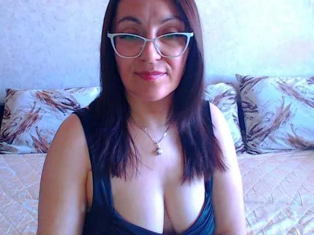 janettekitty on BongaCams