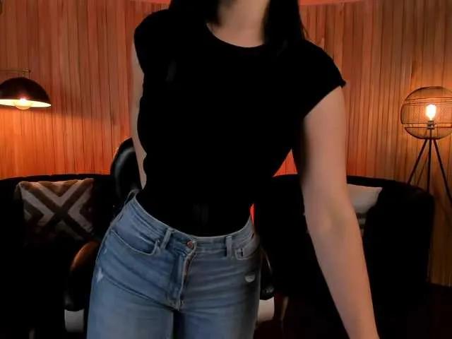 JennaOlson on BongaCams