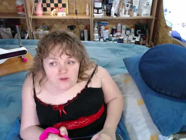 Julia-79 on BongaCams