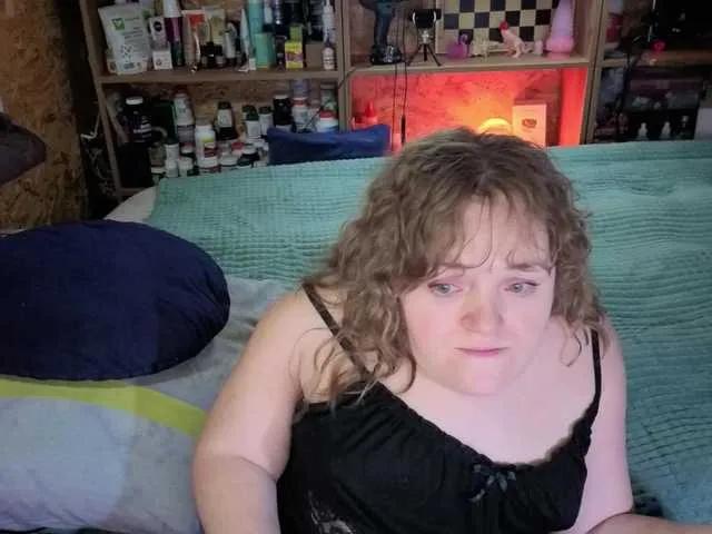 Julia-79 on BongaCams