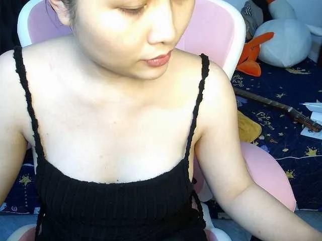 Julia98 on BongaCams