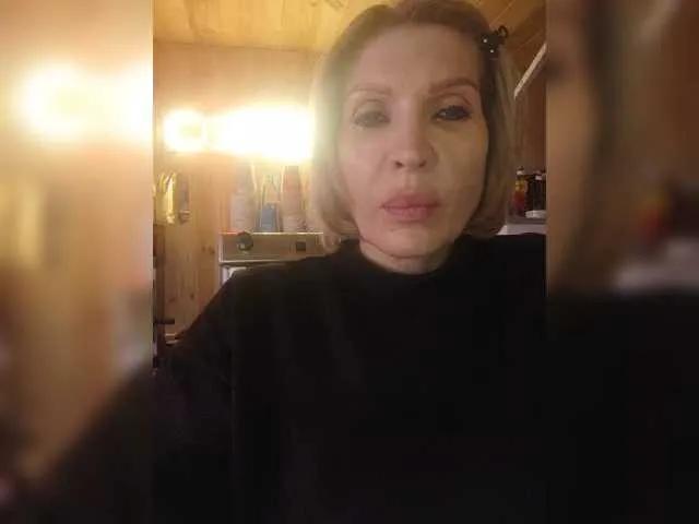 Katriona on BongaCams