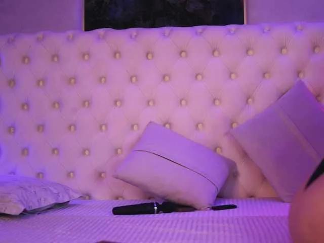 KendraMoon on BongaCams