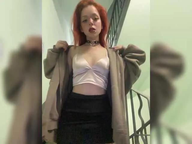 KiraSaud69 on BongaCams