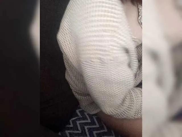 Konfetka228 on BongaCams