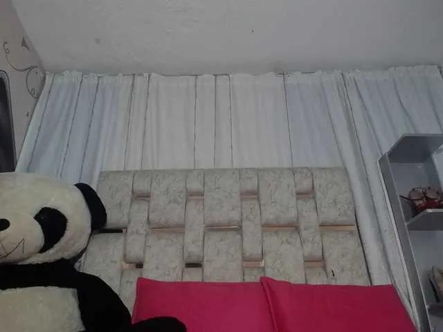 KOURTNEY- on BongaCams