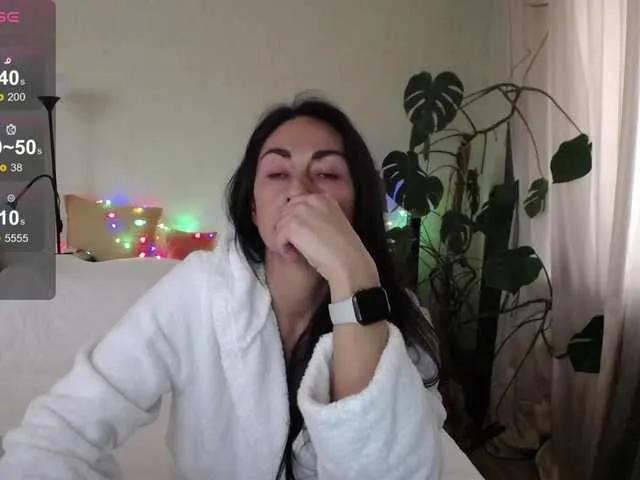 lady-devil on BongaCams