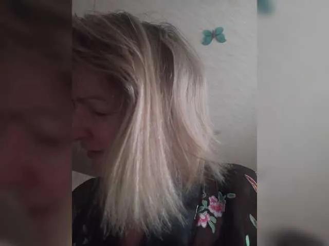 LagoonJoy on BongaCams