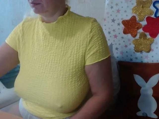 lanastar1 on BongaCams