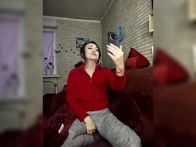 Lina-a-13 — Freechat on BongaCams