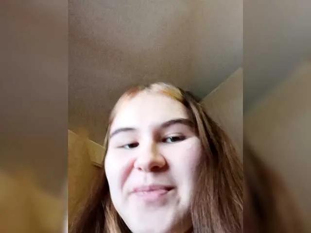 littleowlx on BongaCams