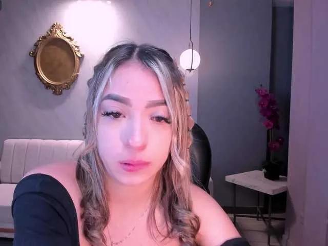 LizzCooper on BongaCams