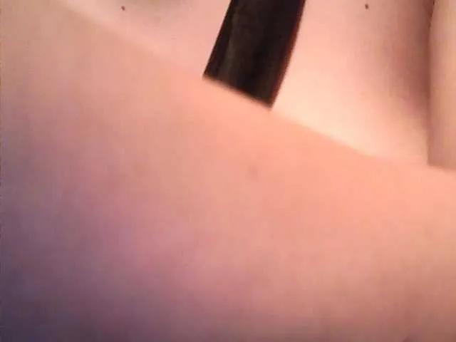 lovelyshantal on BongaCams