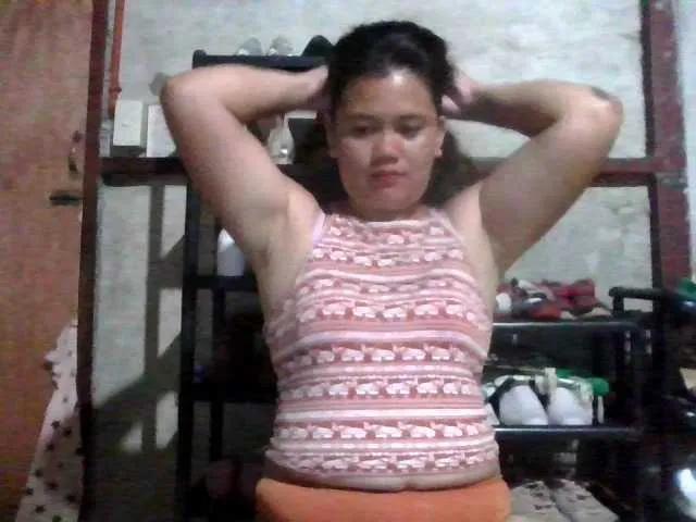 LovelyShaxxx3 on BongaCams