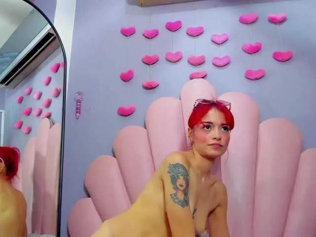 LucyMiller on BongaCams