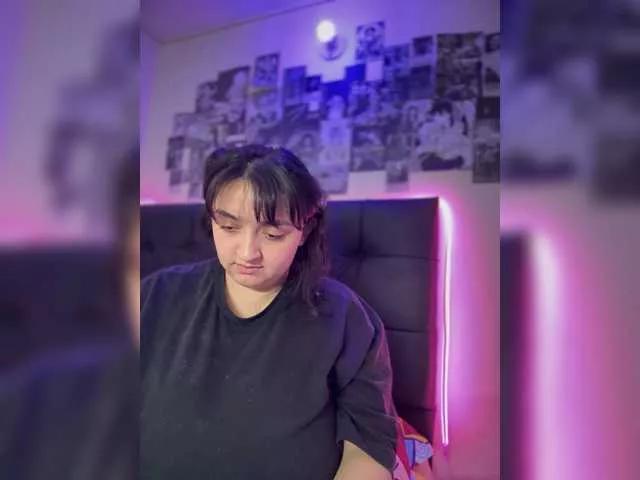 maliihott4u on BongaCams