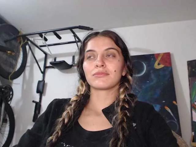 mariecam420 on BongaCams