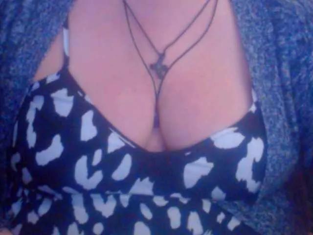 mayalove4u on BongaCams