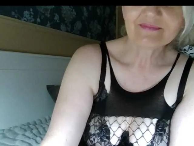 Mellica on BongaCams