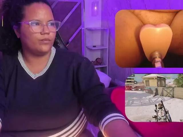 MhiaRey on BongaCams