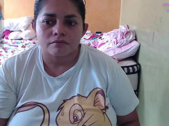 mia-naughty on BongaCams