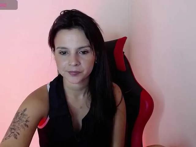 MiaRobinn on BongaCams