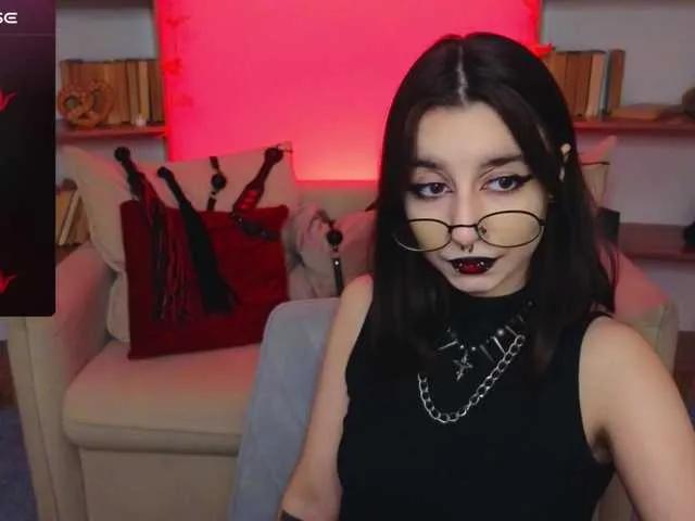 MistressMarcelline on BongaCams