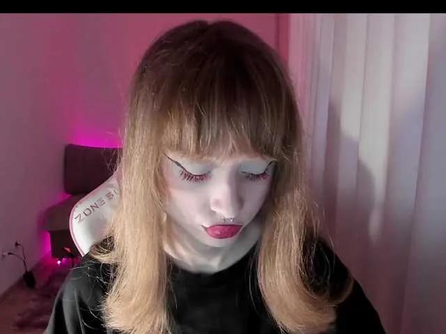 mnepohuyy on BongaCams