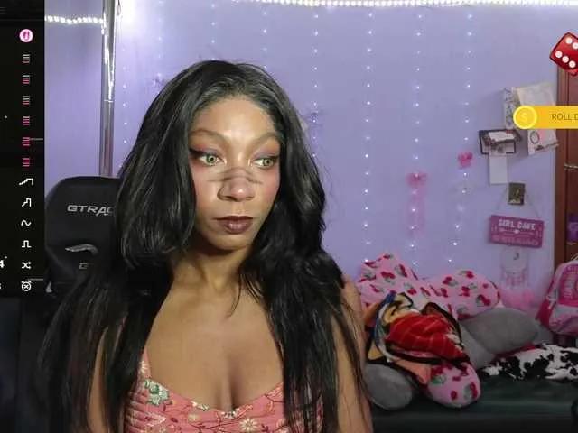 Mocha17 on BongaCams