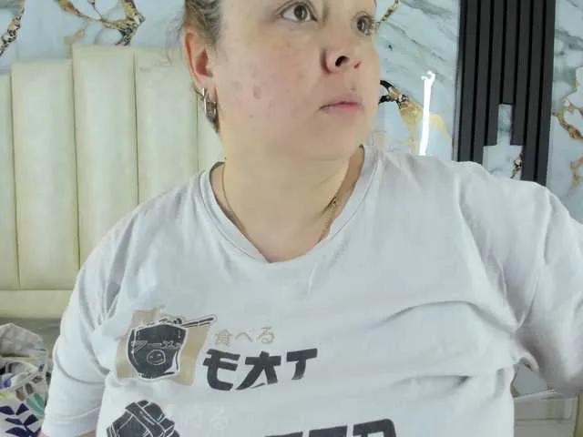 mollieblue69 on BongaCams