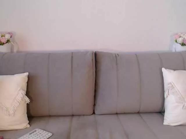 MsAlyona on BongaCams