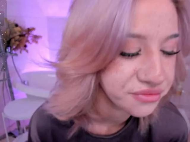 Necucubi on BongaCams