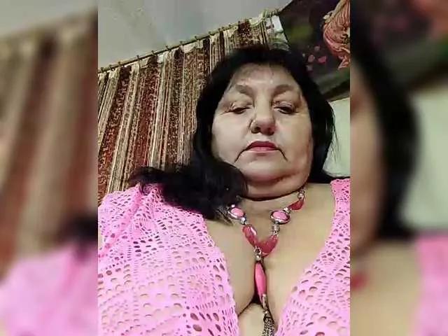 Nezsbudka on BongaCams