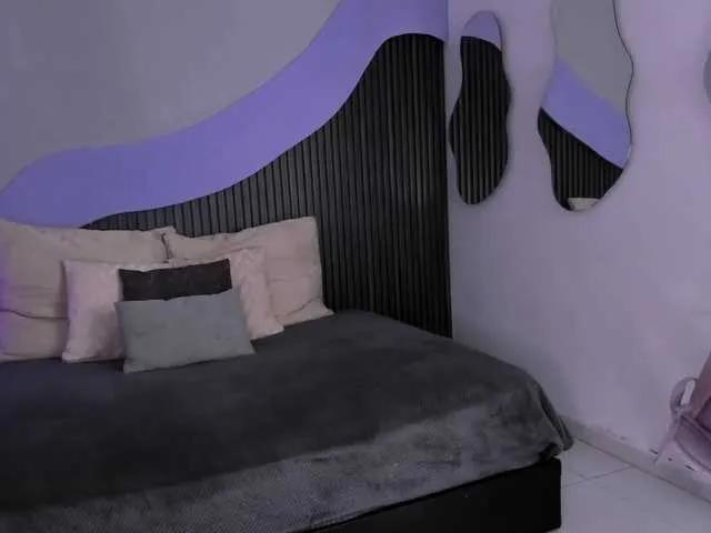 Nicolle-mariee on BongaCams