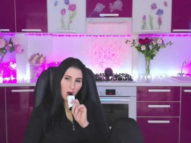 Olivija2020 on BongaCams