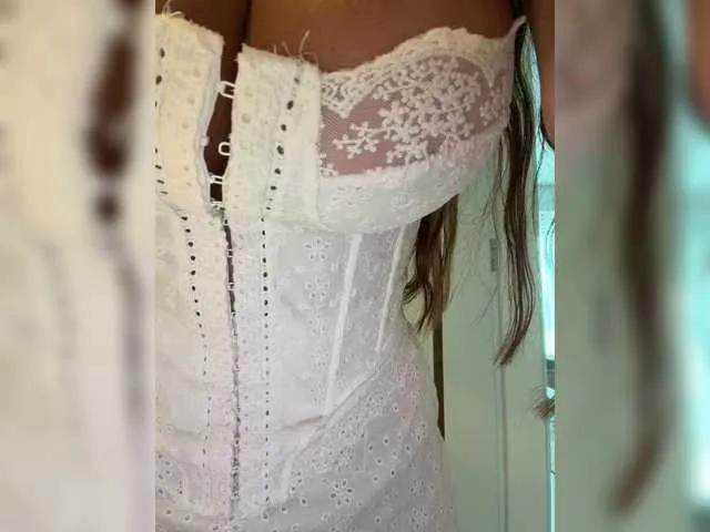 OrgazMia on BongaCams