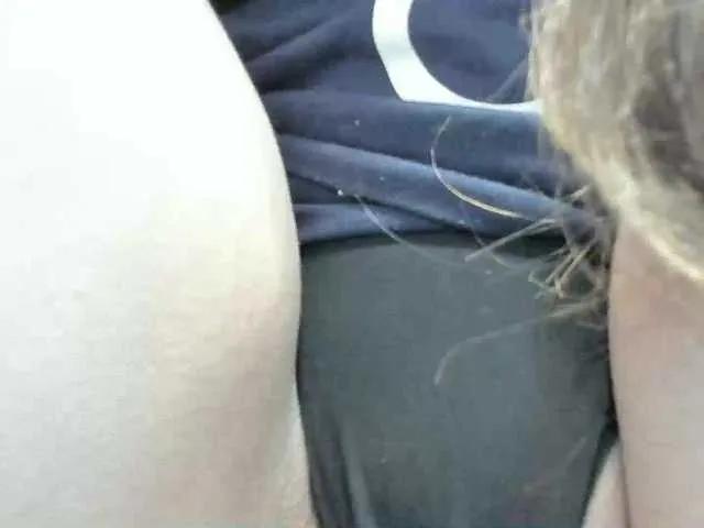 pevicha on BongaCams