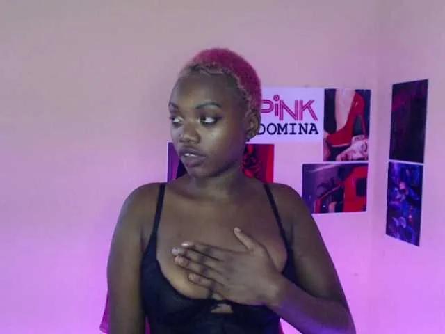 PinkDomina01 on BongaCams