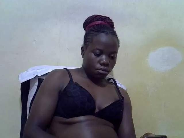 Pretty-doll on BongaCams