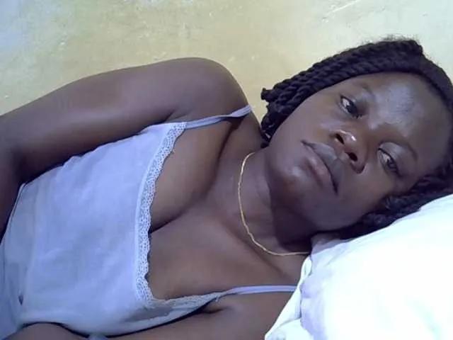 Pretty-doll on BongaCams