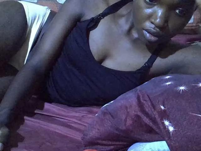 princess-scovia on BongaCams